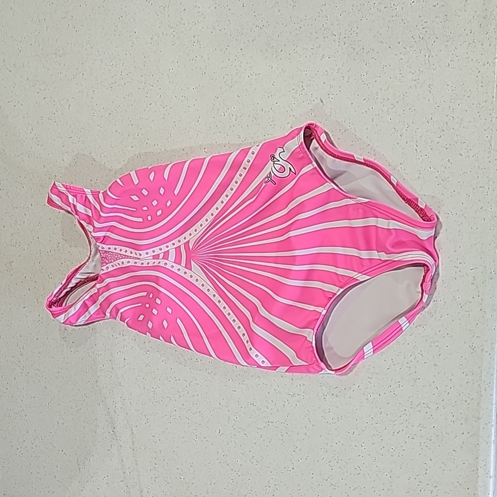 Pink leotard